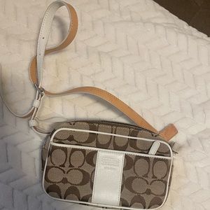 Coach Fanny pack    Never worn. Brand new